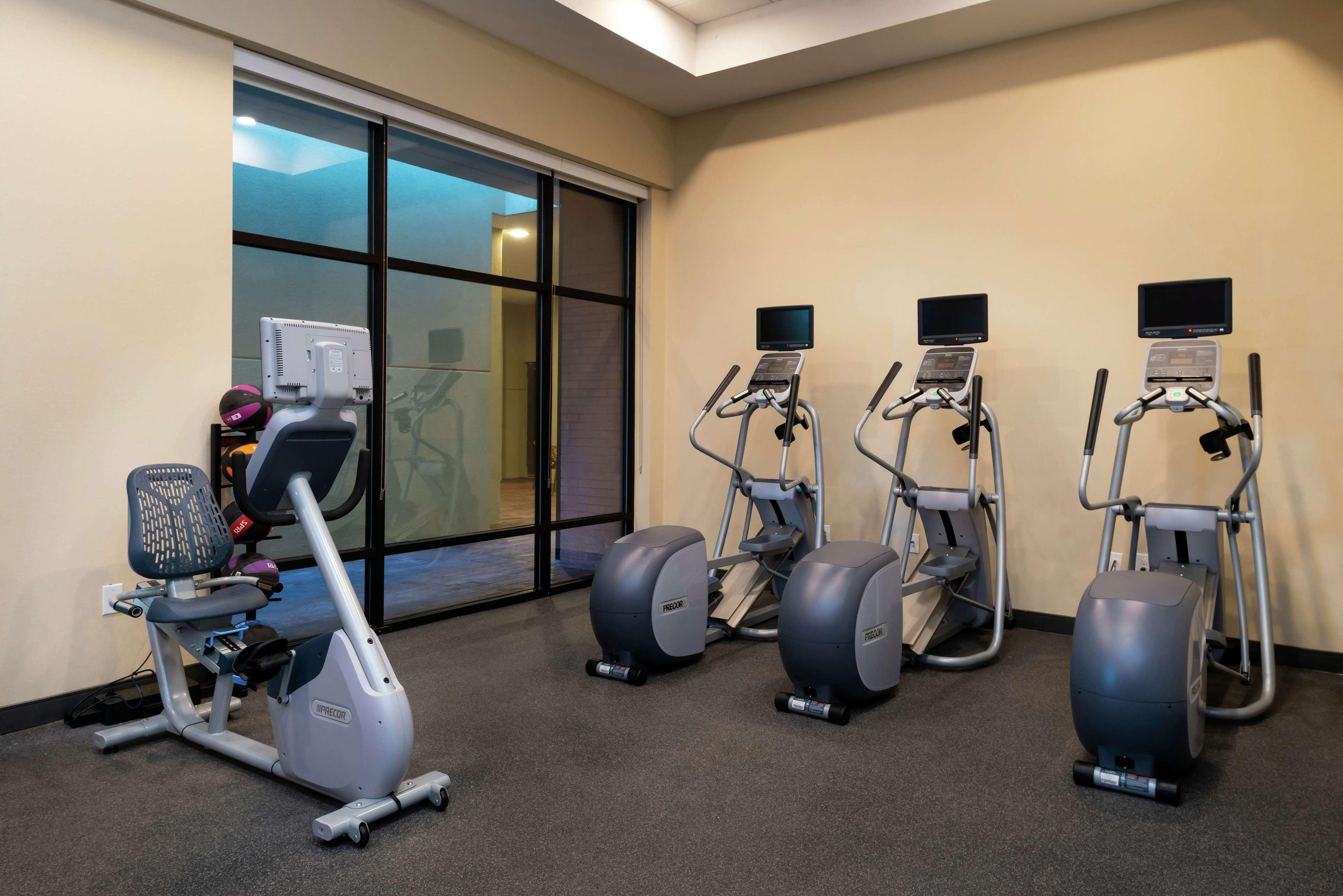 Home2 Suites By Hilton Columbia Downtown Bagian luar foto